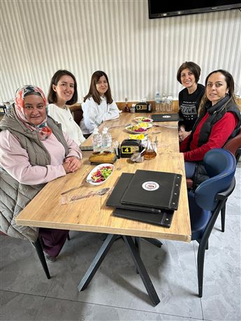 WhatsApp Image 2025-12-18 at 23.18.48 (6)